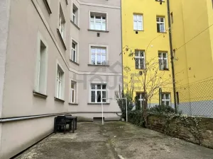 Prodej bytu 2+1, Praha - Smíchov, Na Celné, 56 m2