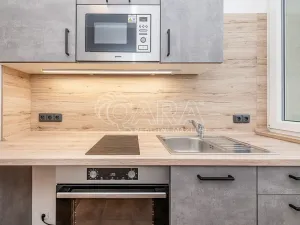 Pronájem bytu 2+1, Liberec - Liberec V-Kristiánov, Dvorská, 47 m2