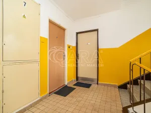 Pronájem bytu 2+1, Liberec - Liberec V-Kristiánov, Dvorská, 47 m2