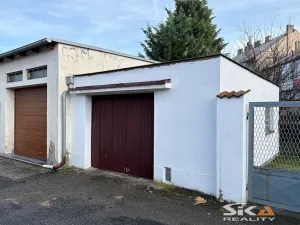 Prodej bytu 2+1, Louny, Husova, 76 m2