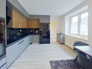 Prodej rodinného domu, Valeč, 130 m2