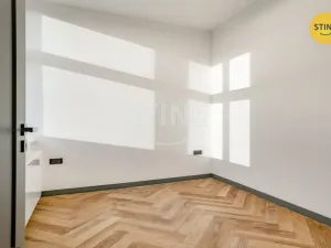 Pronájem bytu 3+kk, Ostrava, Nádražní, 66 m2