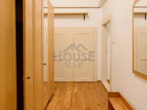 Prodej bytu 2+kk, Praha - Dejvice, Kafkova, 56 m2