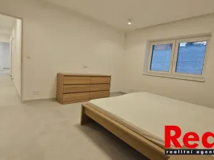 Pronájem bytu 3+kk, Nebovidy, 85 m2