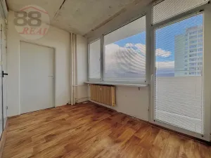 Prodej bytu 3+1, Klášterec nad Ohří, Budovatelská, 62 m2