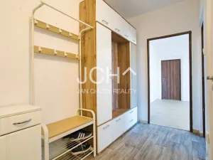 Prodej bytu 3+1, Uničov, Hrdinů, 64 m2