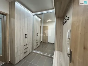 Pronájem bytu 3+kk, Praha - Vysočany, Ivana Hlinky, 95 m2