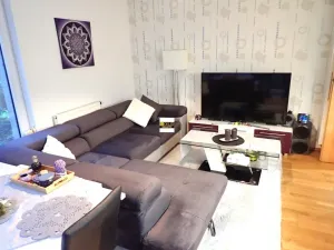 Pronájem bytu 2+kk, Praha - Modřany, K Vltavě, 60 m2