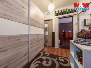 Prodej bytu 2+1, Kadaň, Na Podlesí, 68 m2