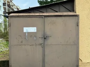 Pronájem garáže, Brno, Juliánovské náměstí, 25 m2