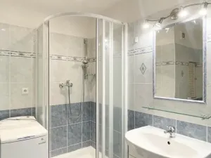 Pronájem bytu 2+kk, Praha - Ruzyně, Ciolkovského, 44 m2