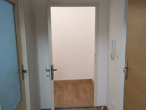 Pronájem bytu 2+kk, Pardubice, Lonkova, 55 m2