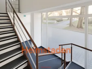 Pronájem kanceláře, Havířov - Město, nám. Republiky, 66 m2