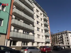 Prodej bytu 3+1, Praha - Nusle, K podjezdu, 63 m2