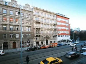 Prodej bytu 3+1, Praha - Malá Strana, Mělnická, 94 m2