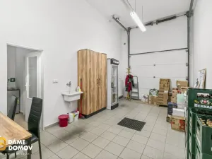 Pronájem obchodního prostoru, Zlín - Louky, třída Tomáše Bati, 142 m2