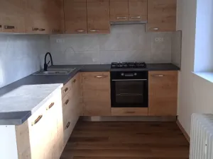 Pronájem bytu 2+kk, Hradec Králové, Pospíšilova, 54 m2
