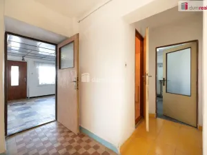 Prodej rodinného domu, Psárov, 486 m2