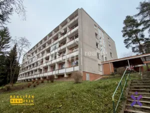 Pronájem bytu 1+kk, Zlín, Družstevní, 31 m2