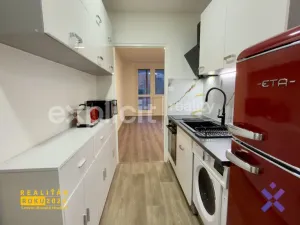 Pronájem bytu 1+kk, Zlín, Družstevní, 31 m2