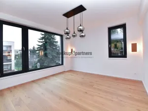 Pronájem rodinného domu, Praha - Háje, V Hájích, 220 m2