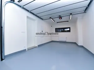 Pronájem rodinného domu, Praha - Háje, V Hájích, 220 m2