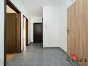 Pronájem bytu 2+kk, Kladno - Kročehlavy, Jaroslava Holečka, 49 m2
