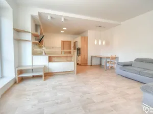 Pronájem bytu 3+kk, Olomouc, Jarmily Glazarové, 83 m2