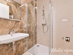 Pronájem bytu 1+kk, Brno - Komárov, Komárovská, 29 m2