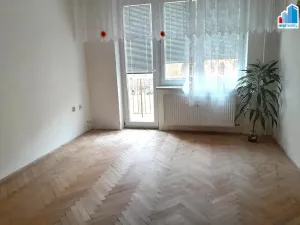 Prodej bytu 3+1, Planá, 63 m2