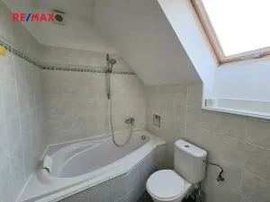 Prodej bytu 2+kk, Jesenice, Příčná I., 45 m2