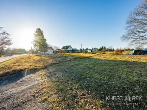 Prodej pozemku pro bydlení, Tučapy, 675 m2