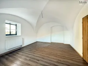 Pronájem bytu 2+kk, Osek, Tovární, 50 m2