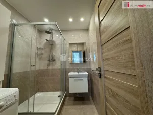 Pronájem bytu 3+1, Chomutov, Bezručova, 81 m2