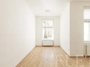 Pronájem bytu 1+kk, Praha - Libeň, Františka Kadlece, 32 m2