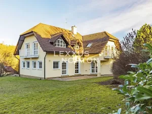 Pronájem rodinného domu, Praha - Nebušice, K vinicím, 251 m2