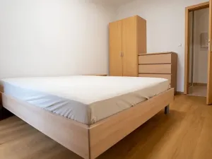Pronájem bytu 2+kk, Praha - Košíře, Černochova, 51 m2