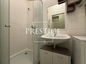 Pronájem bytu 1+1, Praha - Žižkov, Víta Nejedlého, 36 m2