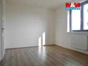 Pronájem bytu 2+kk, Ostrava - Poruba, Ukrajinská, 56 m2