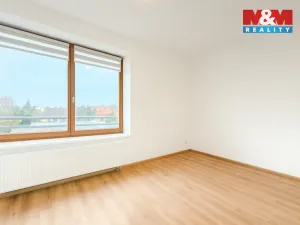 Pronájem bytu 2+kk, Praha, U jízdárny, 50 m2