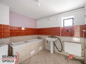 Prodej rodinného domu, Dobřenice, 76 m2