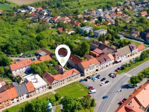 Prodej vícegeneračního domu, Smečno, nám. T. G. Masaryka, 779 m2