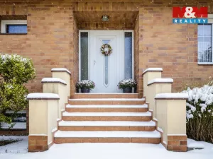 Prodej rodinného domu, Týnec nad Labem - Vinařice, 300 m2