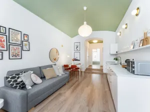 Pronájem bytu 2+kk, Praha - Vinohrady, Rumunská, 39 m2