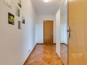 Pronájem bytu 1+kk, Praha - Újezd nad Lesy, Rohožnická, 29 m2