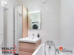 Pronájem bytu 3+1, Praha - Libeň, Konšelská, 62 m2