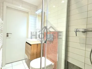 Prodej bytu 1+kk, Praha - Bohnice, V Zámcích, 35 m2