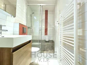 Prodej bytu 1+kk, Praha - Bohnice, V Zámcích, 36 m2