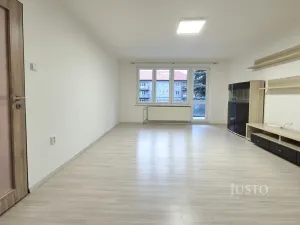 Pronájem bytu 3+1, Písek - Budějovické Předměstí, Budovatelská, 88 m2