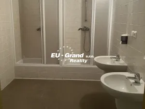 Pronájem atypického bytu, Varnsdorf, 5. května, 151 m2